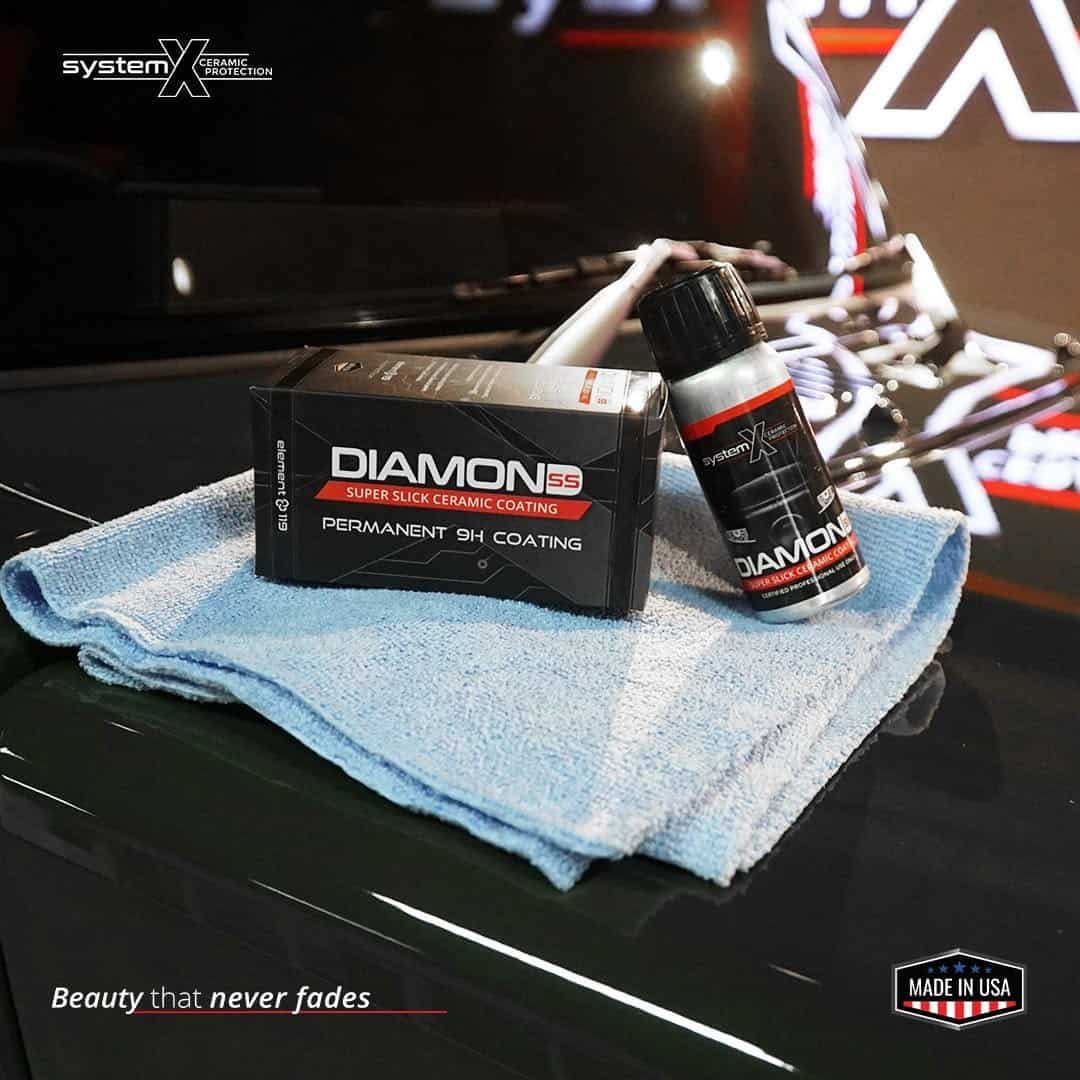 Agar warna cat dan kilau mobil tetap terjaga, penting banget untuk diberikan perawatan ekstra. N (4)