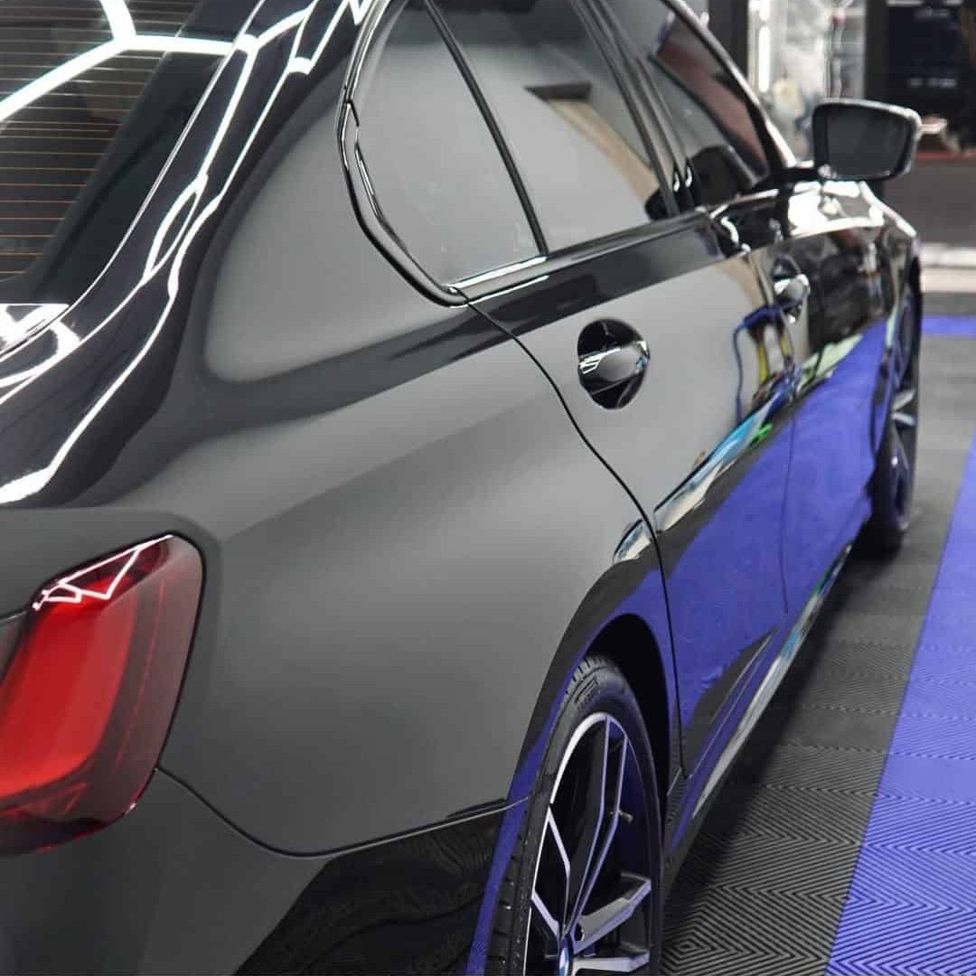 BMW 320i ini telah diproteksi dengan System X Ceramic Protection Renegade yang digunakan juga un (1)