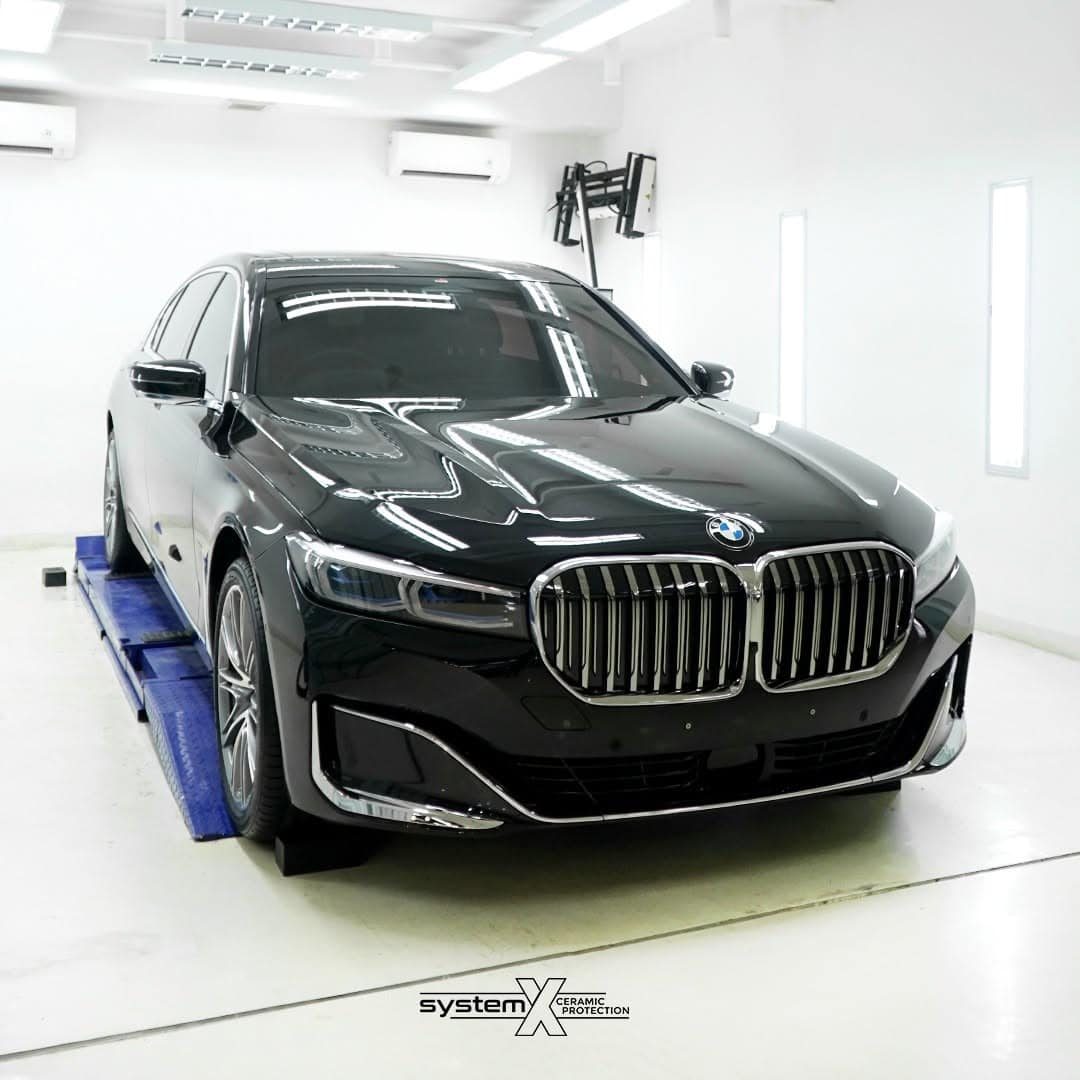 BMW 740Li ⚡Diamond SS Packageby System X Ceramic ProtectionMau juga mobil kamu dikerjain oleh ti (6)