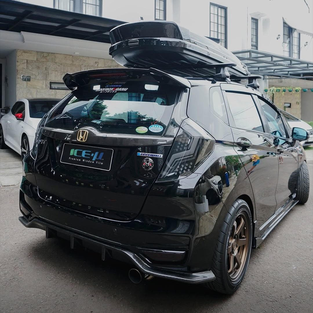 Hasil Pemasangan Honda Jazz Full RT70 Sky Blue Premium Series ✨Mau juga mobil kamu dipasang kaca (2)