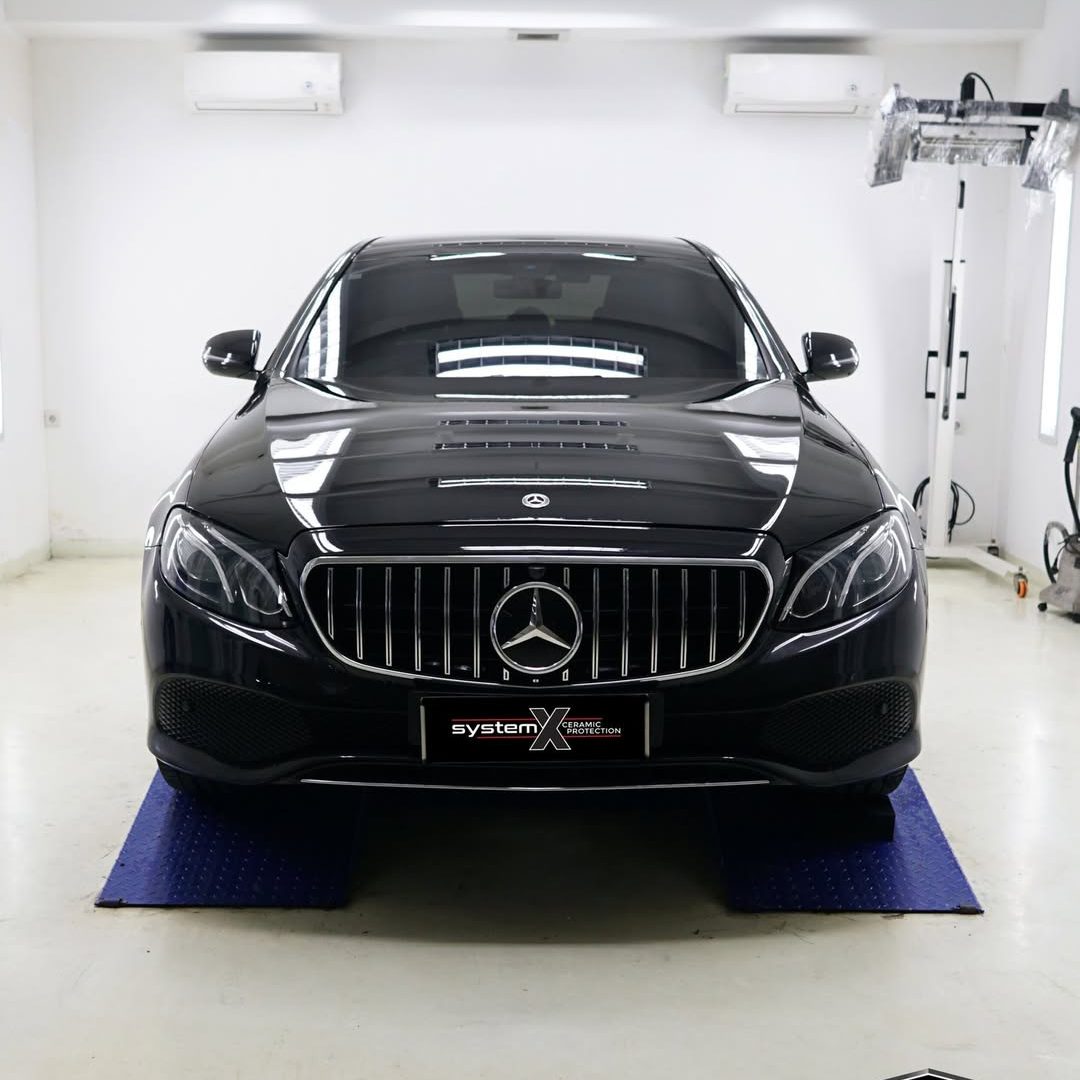 Lindungi bagian luar mobil kesayangan kamu dengan System X Ceramic Protection, perlindungan maks