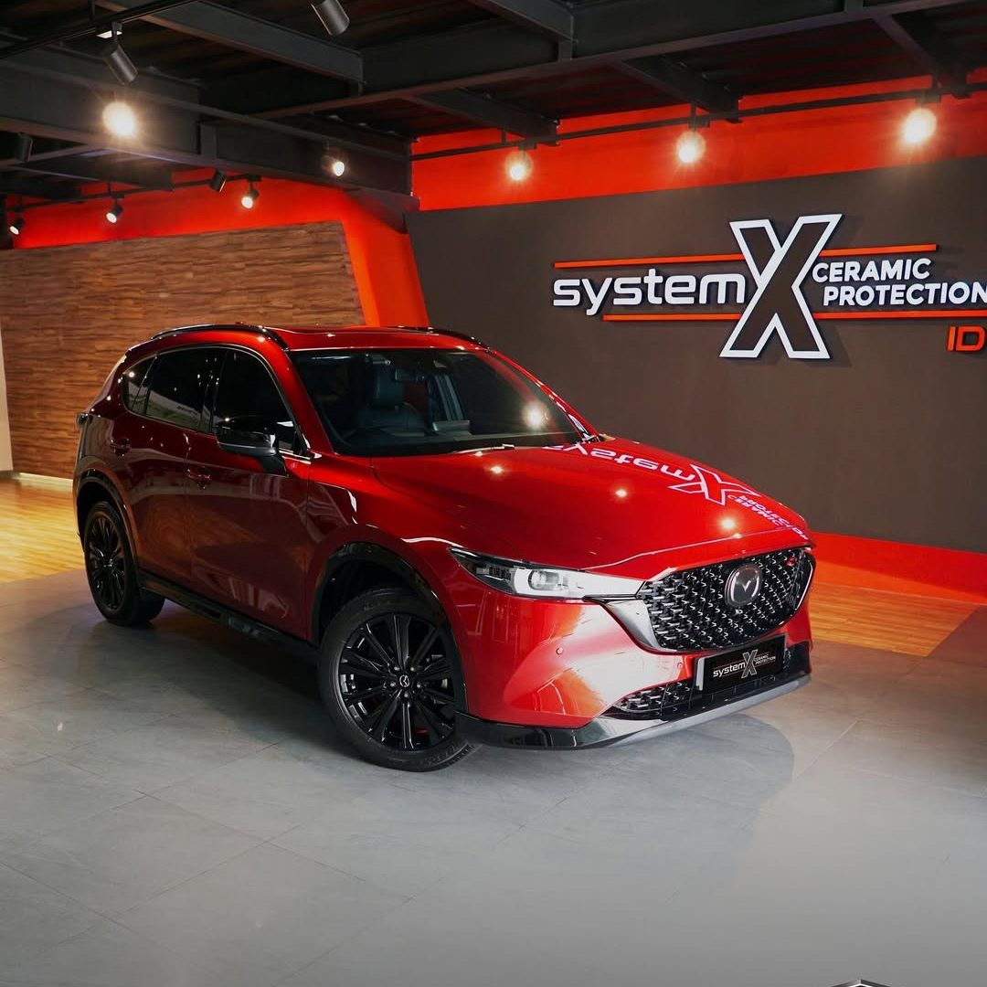 Mazda CX-5 Kuro setelah diproses Renew Spray Ceramic Coating.Untuk reservasi dan informasi lebih