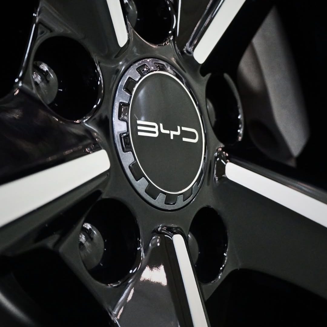 Proteksi mobil BYD Anda dengan coating pesawat dari System X.Reservation & More Information -📞 (3)