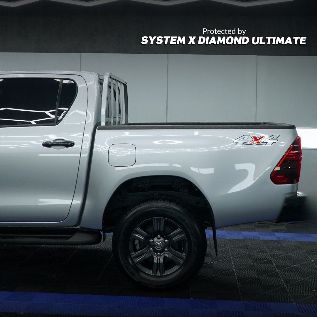 Toyota Hilux Protected by System X Ceramic Protection! 🛡️Lindungi lapisan cat mobil kesayanganm (8)