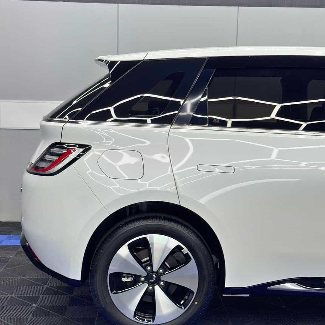 Wuling cloud ev tampil kinclong setelah terlindung oleh Coating by SystemX!System X Ceramic Prot (1)